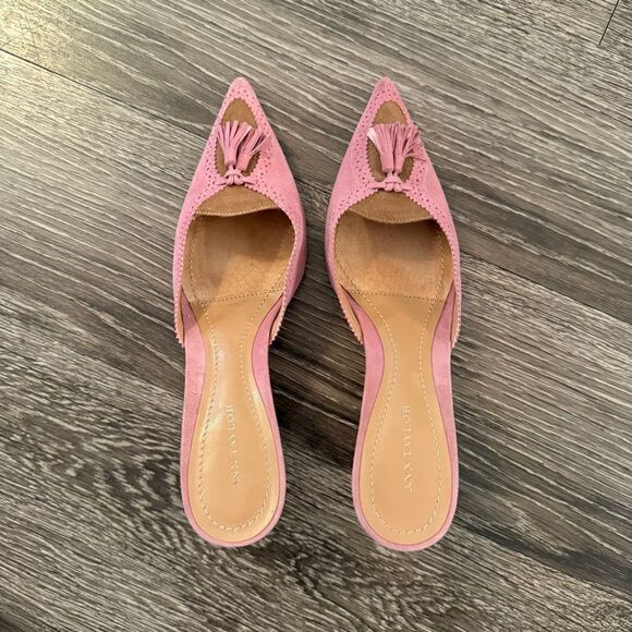 Ann Taylor Pointed Toe Mule Heel - Picture 4 of 7